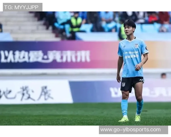 足球运动员工资揭秘：高收入背后的辛酸与努力你了解多少